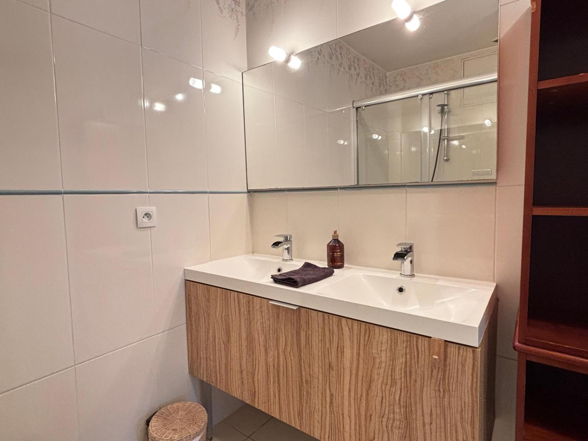 Les Douves Duplex 5 Personnes Lumineux Avec Jardin Et Terrasse Amenagee , Vue Sur Chateau A 5Mn De La Mer, Proche Omaha Beach Et Bayeux Commes Bagian luar foto
