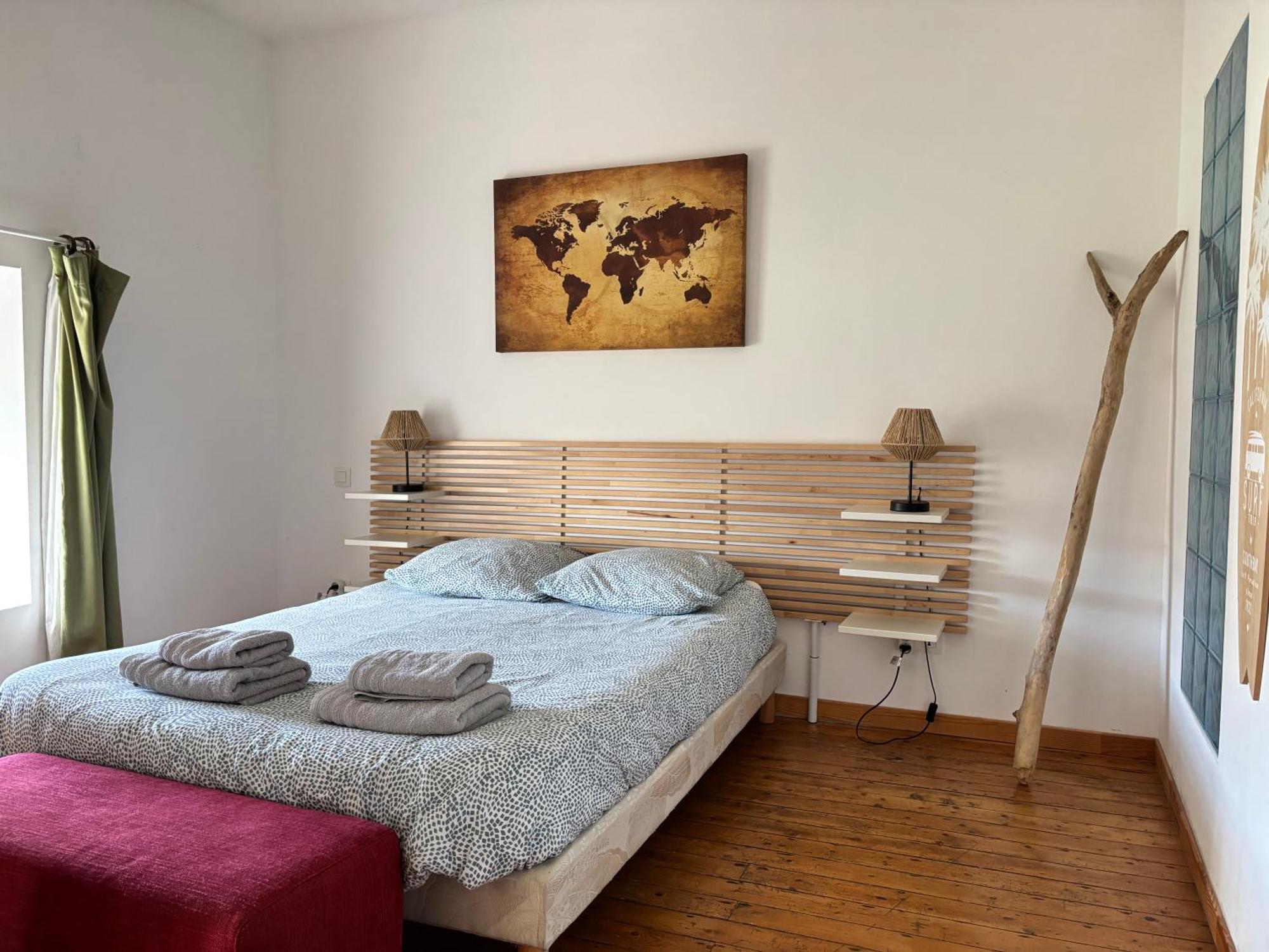 Les Douves Duplex 5 Personnes Lumineux Avec Jardin Et Terrasse Amenagee , Vue Sur Chateau A 5Mn De La Mer, Proche Omaha Beach Et Bayeux Commes Bagian luar foto