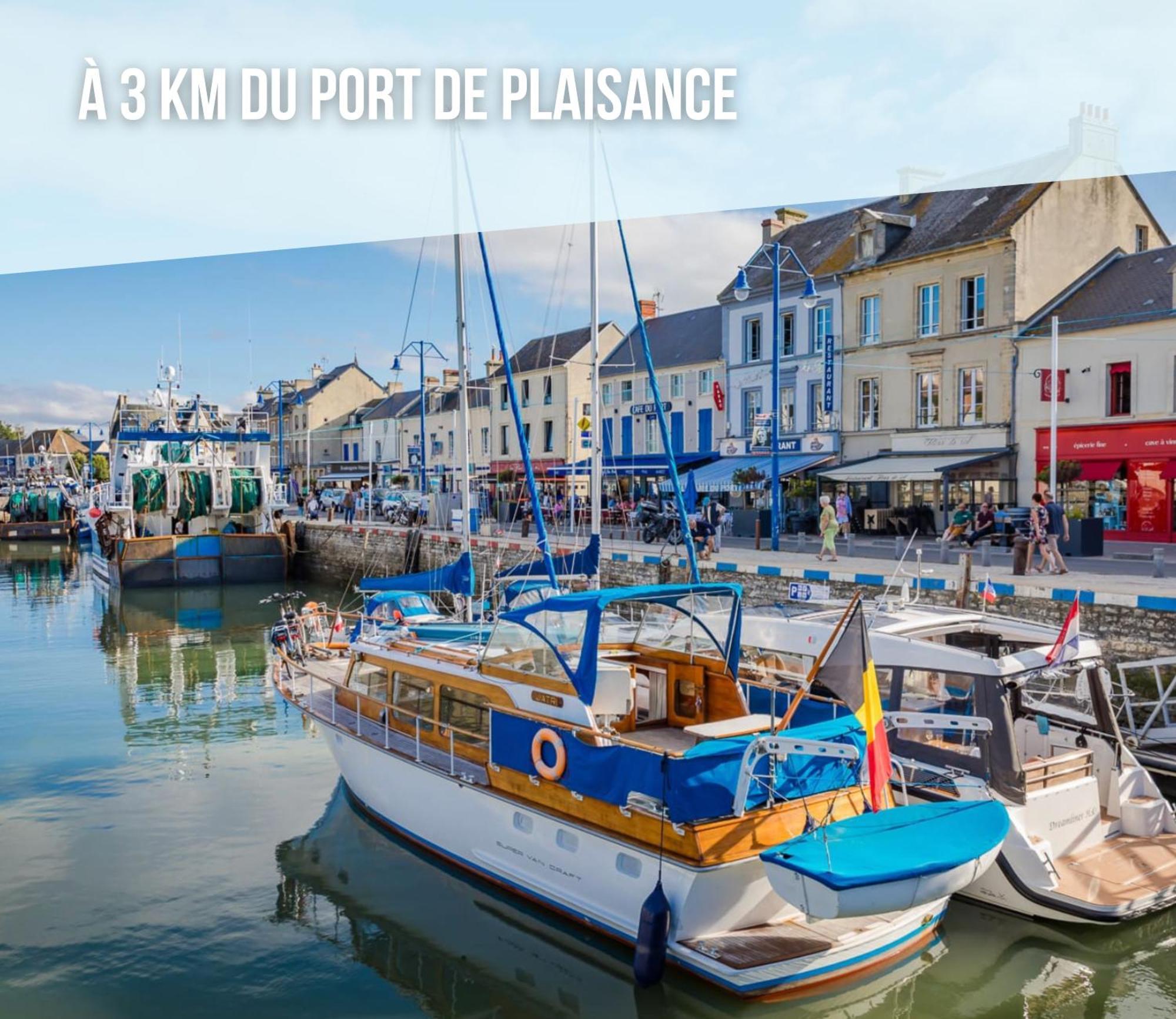 Les Douves Duplex 5 Personnes Lumineux Avec Jardin Et Terrasse Amenagee , Vue Sur Chateau A 5Mn De La Mer, Proche Omaha Beach Et Bayeux Commes Bagian luar foto